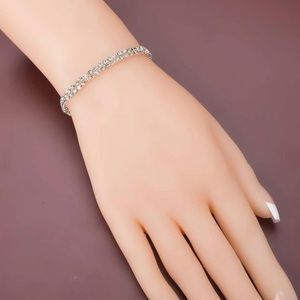 Simple rhinestone bracelet..